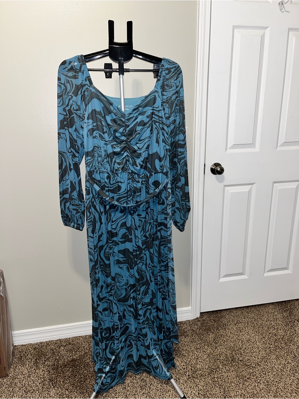 Ava & Viv Teal and Black Swirl Maxi Dress